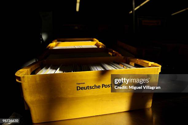 Dhl Sort Deutsche Post Dhl Sorting Center Photos and Premium High Res Pictures ...
