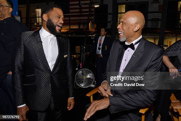 Anthony Anderson speaks to Kareem Abdul-Jabbar at the NBA Awards Show on June 25, 2018 at the Barker Hangar in Santa Monica, California. NOTE TO...