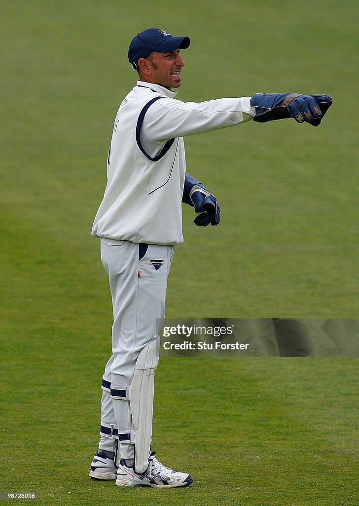 Warwickshire v Hampshire - LV County Championship