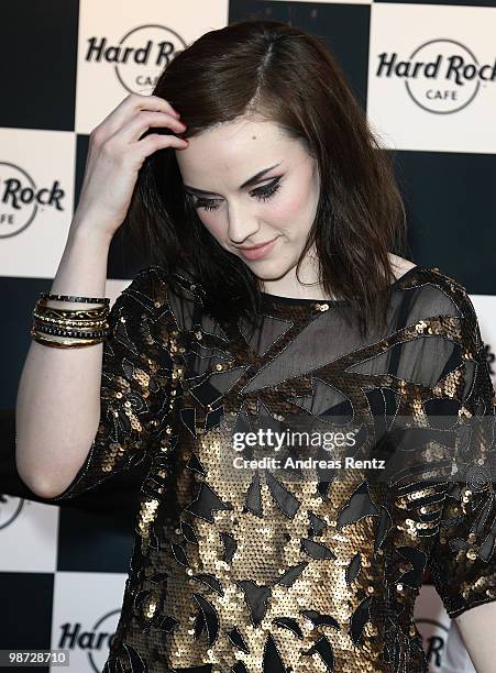 Singer Amy Macdonald attends the Hard Rock Cafe Berlin re-opening on April 28, 2010 in Berlin, Germany.