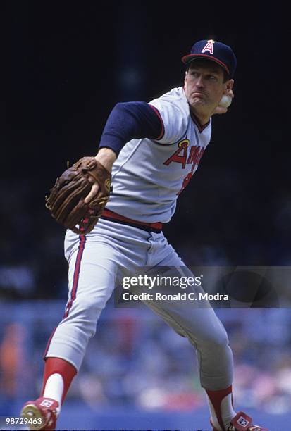 Pitcher Tommy John of the California Angels pitches during a MLB game against the Detroit Tigers in Tiger Stadium on May 12, 1984 in Detroit,...