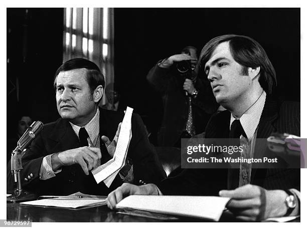 Columnist Jack Anderson and an associate, Brit Hume, testify during the ITT-Kleindienst hearings.