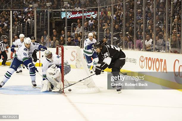 Vancouver Canucks goalie Roberto Luongo and Shane O'Brien in action vs Los Angeles Kings Michal Handzus . Game 6. Los Angeles, CA 4/25/2010 CREDIT:...