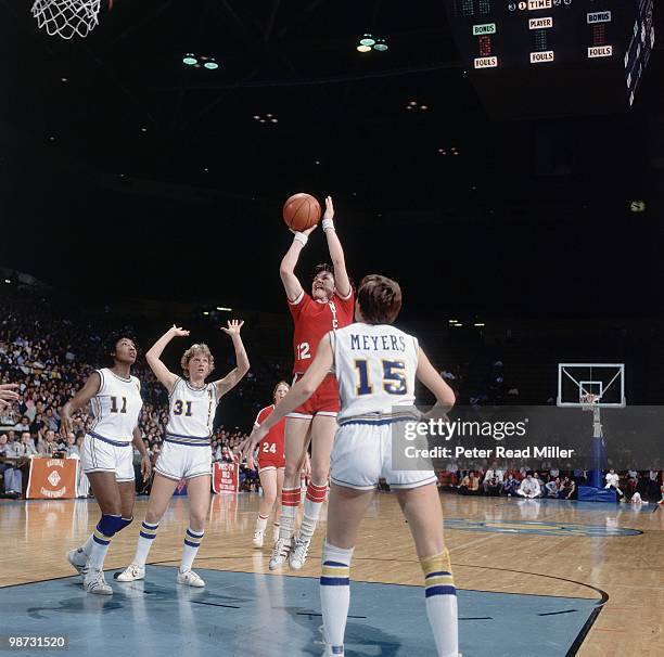 Championship: Montclair State Carol Blazejowski in action, shot vs UCLA Ann Meyers . Los Angeles, CA 3/23/1978 CREDIT: Peter Read Miller