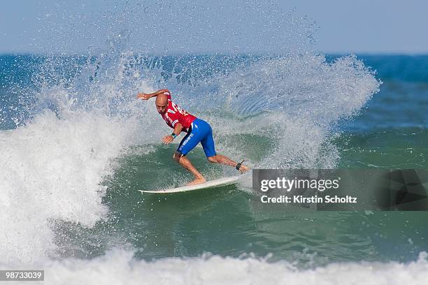 Kelly Slater of the United States of America surfs during the 2010 Santa Catarina Pro on April 28, 2010 in Santa Catarina, Brazil.