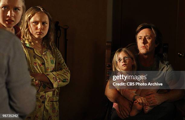Sal" - After a neighbor is murdered, Allison installs a 'high-tech' speech enabled alarm system out of fear for her family's safety. The new alarm,...