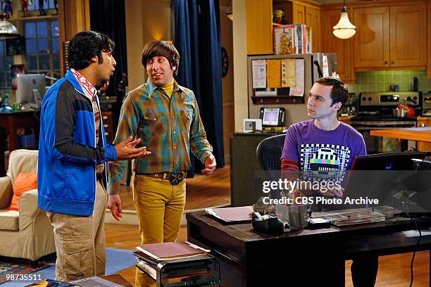 While Penny worries that dating Leonard has ruined her for normal guys, Wolowitz and Koothrappali search for Sheldon's perfect match online, on the...