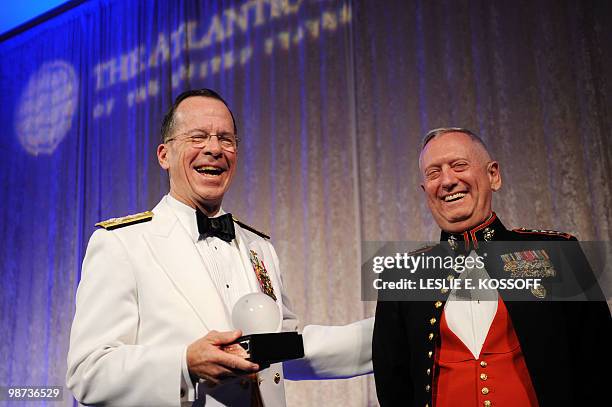 Admiral Michael Mullen presents the Atlantic Council's Distinguished Military Leadership Award to General James Mattis , USMC, Commander of US Joint...