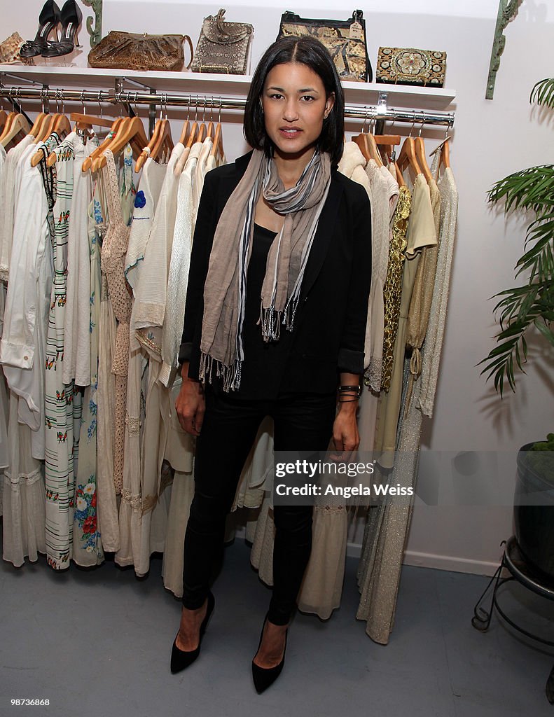 Revival Vintage Boutique Grand Opening