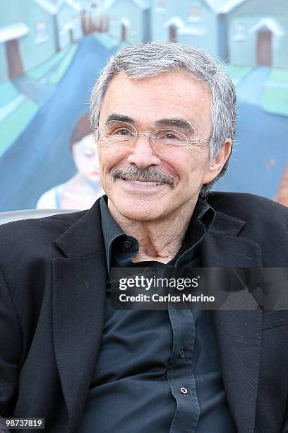 Burt Reynolds attends dedication of "Burt Reynolds Road" on April 28, 2010 in West Palm Beach, Florida.