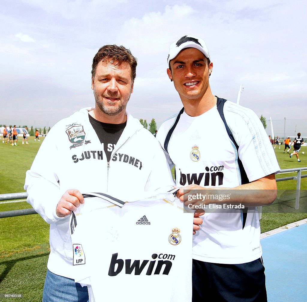 Russell Crowe Visits Valdebebas