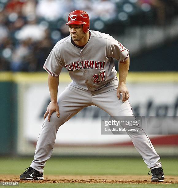 Scott Rolen of the Cincinnati Reds takes a lead off first base against the Houston Astros at Minute Maid Park on April 27, 2010 in Houston, Texas.