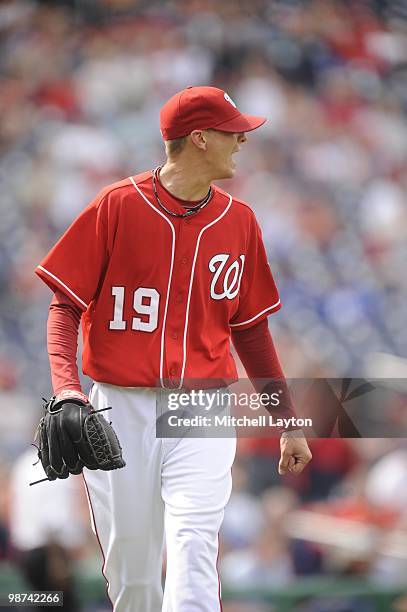 Scott Olson Photos and Premium High Res Pictures - Getty Images