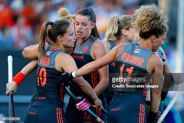 Margot van Geffen of Holland Women celebrates 3-1 with Kelly Jonker of Holland Women, Lidewij Welten of Holland Women, Maria Verschoor of Holland...