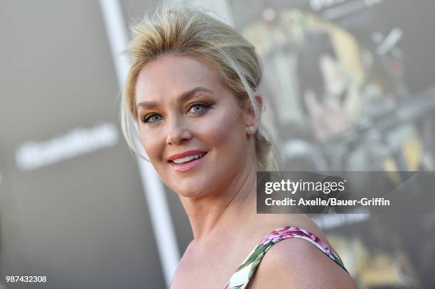 Eliosabeth Rohm 3,354 Elisabeth Rohm Photos Stock Photos, High-Res Pictures, and Images ...