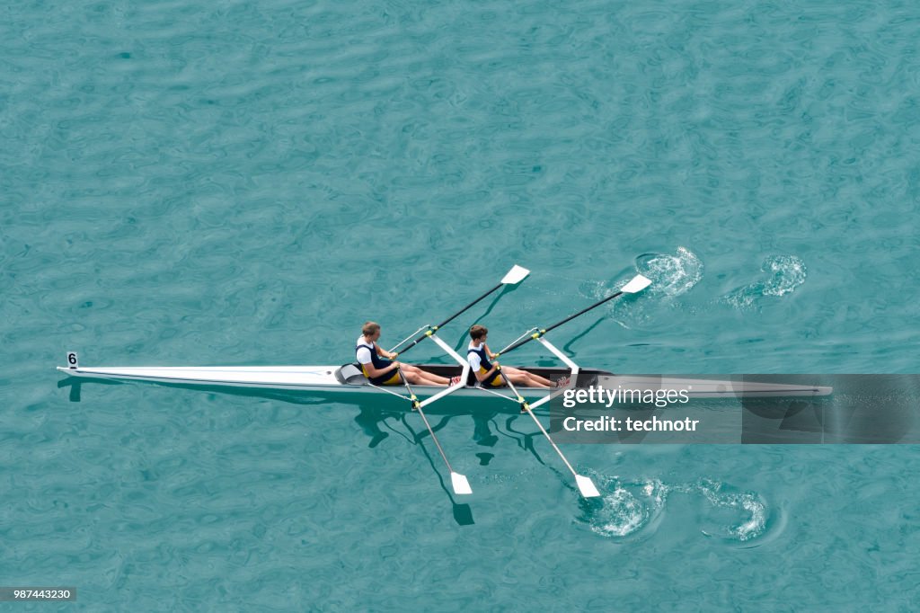 Double Scull remo equipe praticando