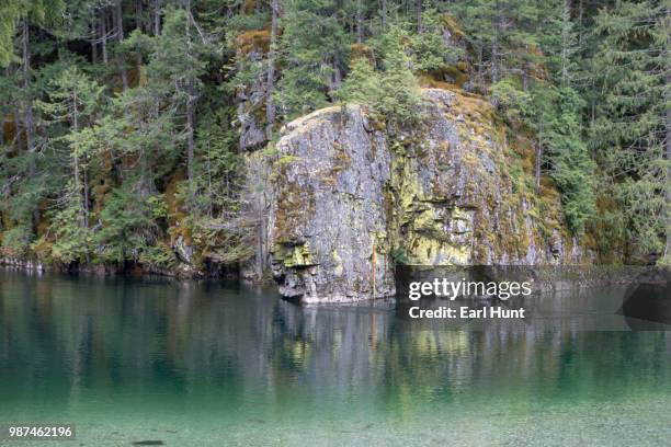 near diablo dam - diablo lake stock-fotos und bilder