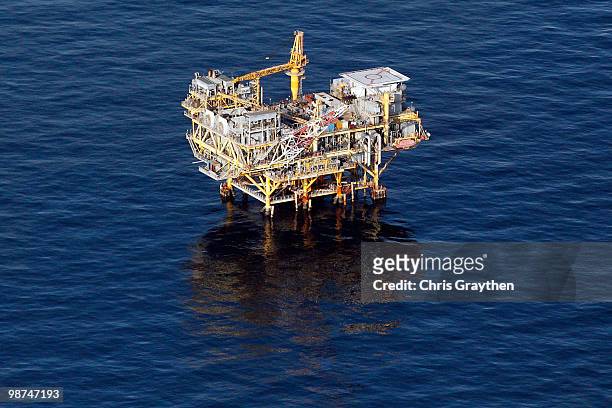 An oil rig near the Deepwater Horizon wellhead in the Gulf of Mexico on April 28, 2010 near New Orleans, Louisiana. An estimated leak of 1,000-5,000...