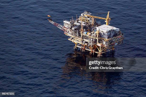 An oil rig near the Deepwater Horizon wellhead in the Gulf of Mexico on April 28, 2010 near New Orleans, Louisiana. An estimated leak of 1,000-5,000...