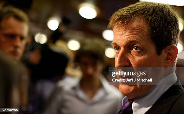 324 Tony Blair Alastair Campbell Photos & High Res Pictures - Getty Images