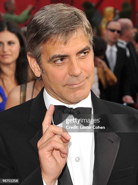 Actor George Clooney arrives at the 82nd Annual Academy Awards held at the Kodak Theatre on March 7, 2010 in Hollywood, California.