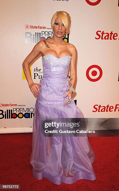 Singer Ivy Queen attends the 2010 Billboard Latin Music Awards at Coliseo de Puerto Rico José Miguel Agrelot on April 29, 2010 in San Juan, Puerto...