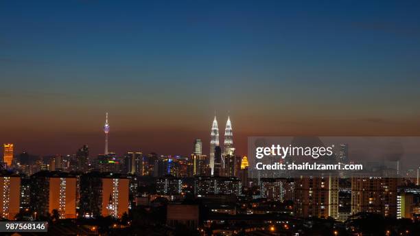 end of day - shaifulzamri stockfoto's en -beelden