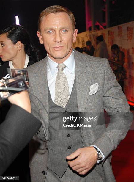 Daniel Craig