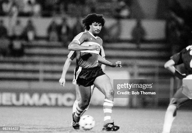 Ruud Gullit of PSV Eindhoven in action against Austria Memphis at a pre-season tournament held at Philips Stadium in Eindhoven, Netherlands on 10th...