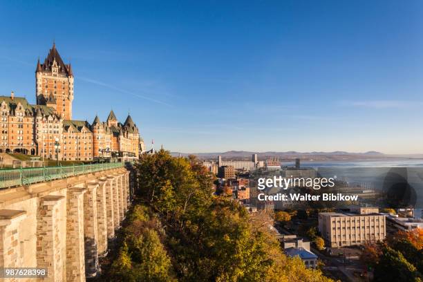 quebec, quebec city, terrase dufferin, and old lower town - quebec foto e immagini stock