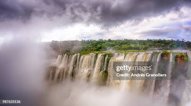 puerto iguazú,argentina - iguazú stock pictures, royalty-free photos & images