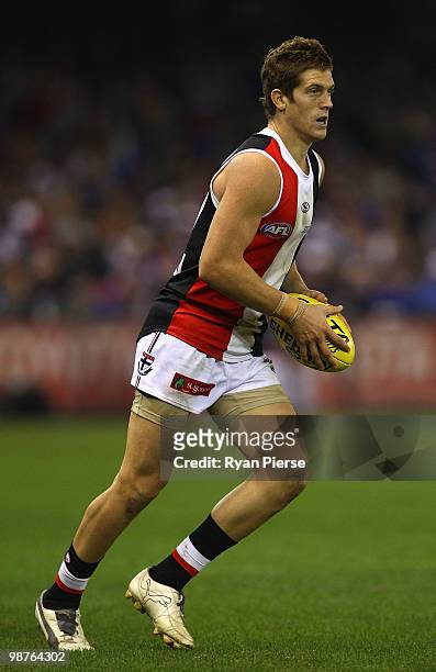 Nick Dal Santo of the Saints looks upfield during the round six AFL match between the Western Bulldogs and the St Kilda Saints at Etihad Stadium on...
