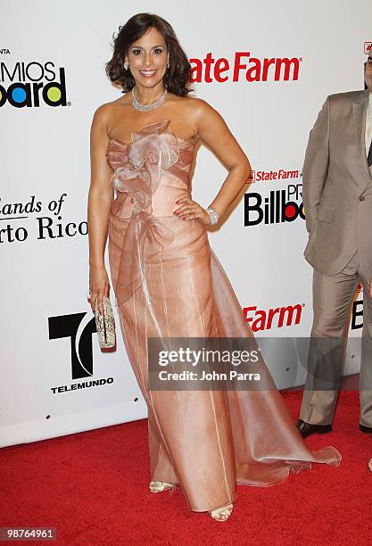 Gilberto Santa Rosa arrives at the 2010 Billboard Latin Music Awards at Coliseo de Puerto Rico Jos? Miguel Agrelot on April 29, 2010 in San Juan,...