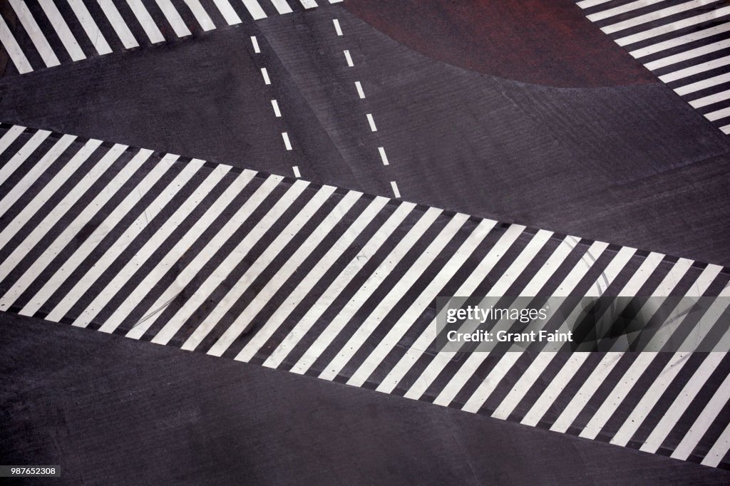 A overview of empty famous intersection