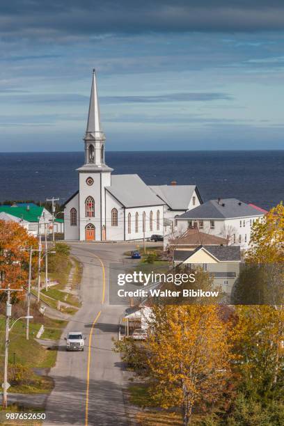 quebec, gaspe peninsula, st-maurice-de-l'echouerie, elevated village view - gaspe peninsula stock pictures, royalty-free photos & images