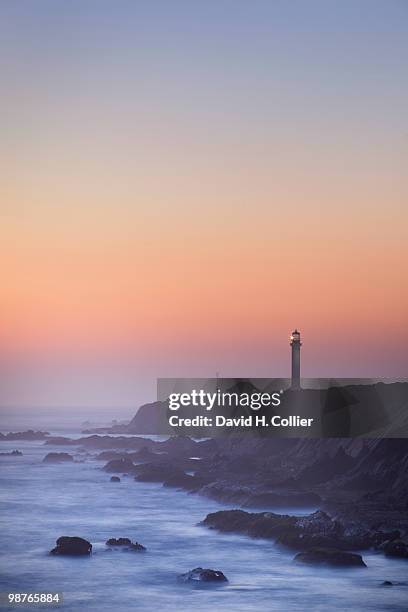 point arena lighthouse - collier fotografías e imágenes de stock