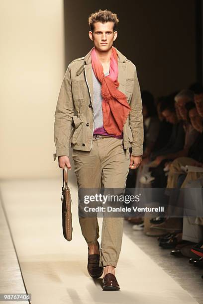 Model walks the runway during the Bottega Veneta show as part of Milan Menswear Fashion Week Spring/Summer 2010 on June 21, 2009 in Milan, Italy.