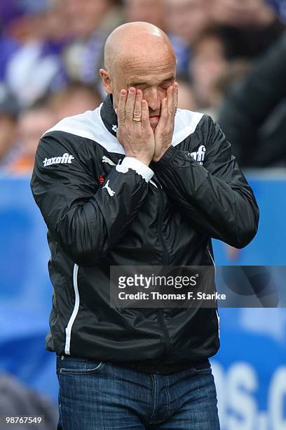 Head coach Karsten Baumann of Osnabrueck looks dejected during the Third League match between VfL Osnabrueck and Holstein Kiel at the Osnatel Arena...