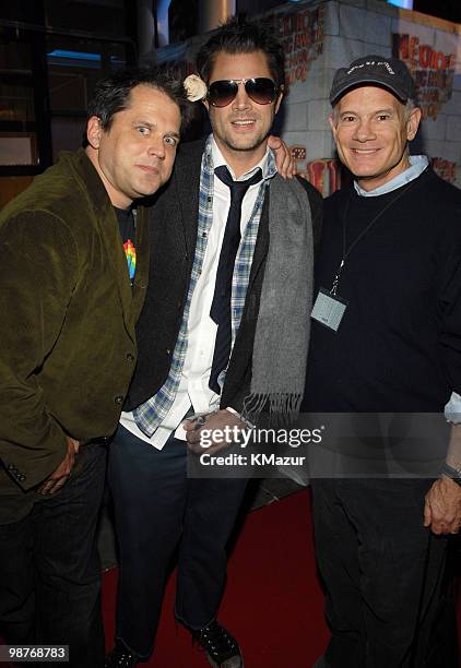 Johnny Knoxville and Bill Roedy, President of MTV Networks International