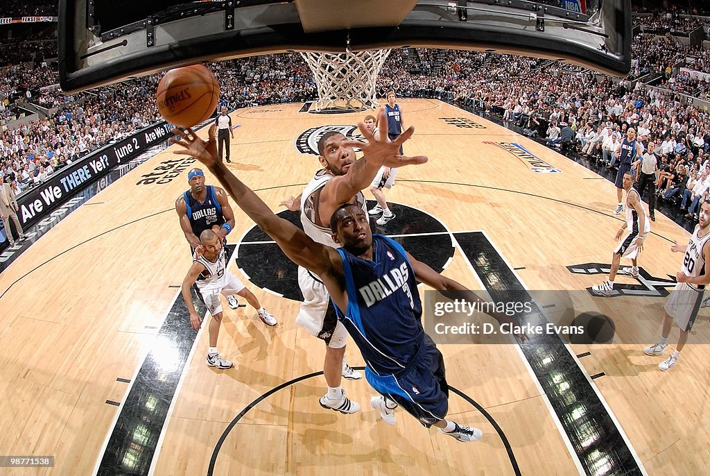 Dallas Mavericks v San Antonio Spurs, Game 6