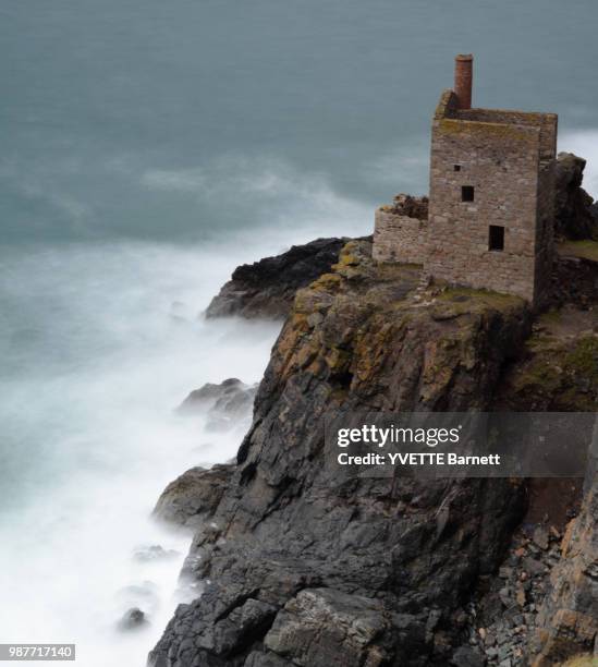 botallack tin mine - botallack mine stock pictures, royalty-free photos & images