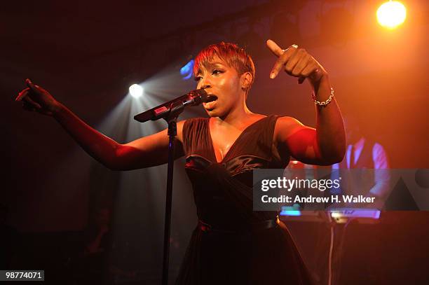 Singer Estelle performs onstage at Art of Elysium "Bright Lights" with VERSUS by Donatella Versace and Christopher Kane at Milk Studios on April 30,...