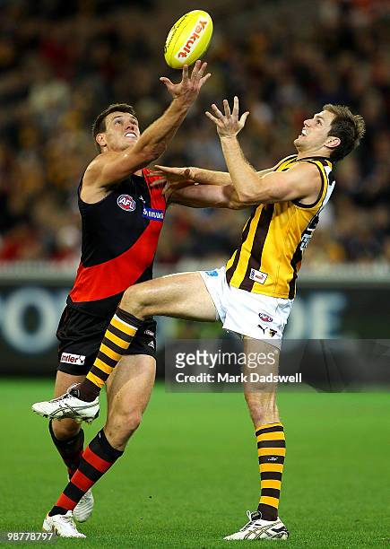 David Hille of the Bombers juggles a mark during the round 6 AFL match between the Essendon Bombers and the Hawthorn Hawks at Melbourne Cricket...