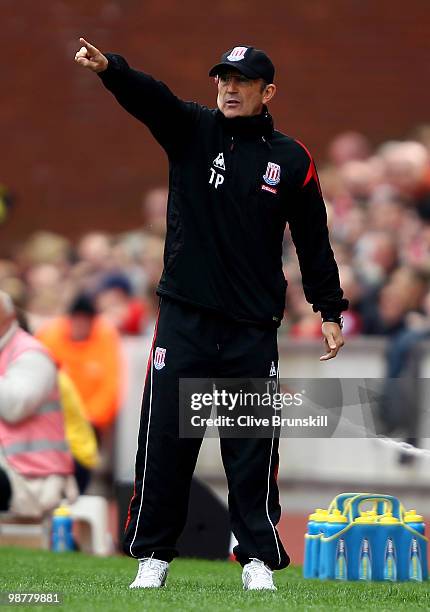 Stoke City manager Tony Pulis during the Barclays Premier League match between Stoke City and Everton at Britannia Stadium on May 1, 2010 in Stoke on...