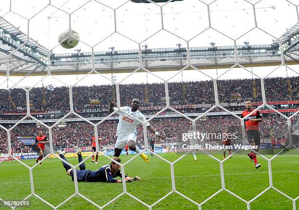 Prince Tagoe of Hoffenheim scores the 1:1 during the Bundesliga match between Eintracht Frankfurt and TSG 1899 Hoffenheim at Commerzbank Arena on May...