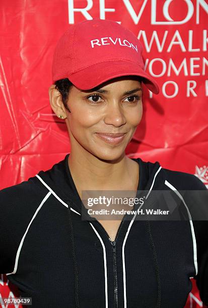 Actress Halle Berry attends the 13th Annual EntertainmentIindustry Foundation Revlon Run/Walk For Women at Times Square on May 1, 2010 in New York...