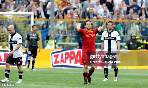 Celebrates of Francesco Totti of AS Roma after the first goal during the Serie A match between Parma FC and AS Roma at Stadio Ennio Tardini on May 1,...