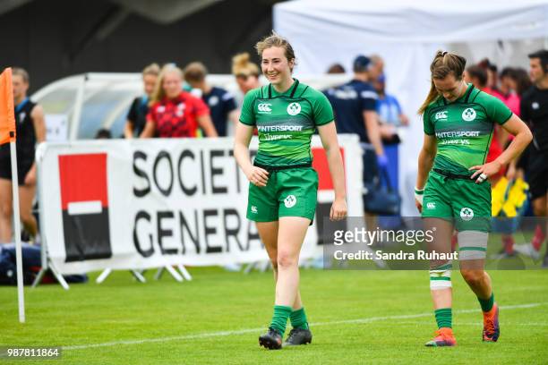 Eve Higgins celebrates the victory after the Grand Prix Series - Rugby Seven match between Ireland and Wales on June 29, 2018 in Marcoussis, France.