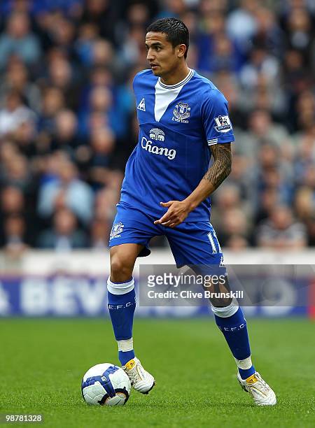 Tim Cahill of Everton in action during the Barclays Premier League match between Stoke City and Everton at Britannia Stadium on May 1, 2010 in Stoke...