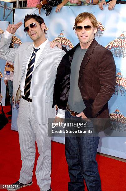 Johnny Knoxville and Seann William Scott